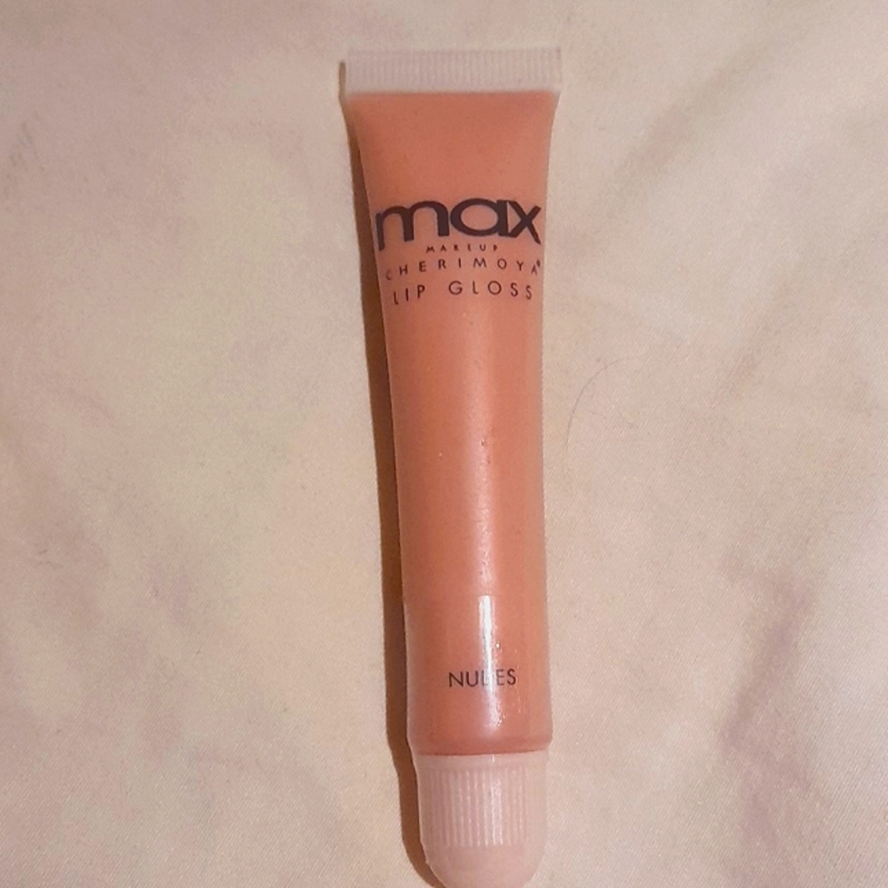 Lip gloss